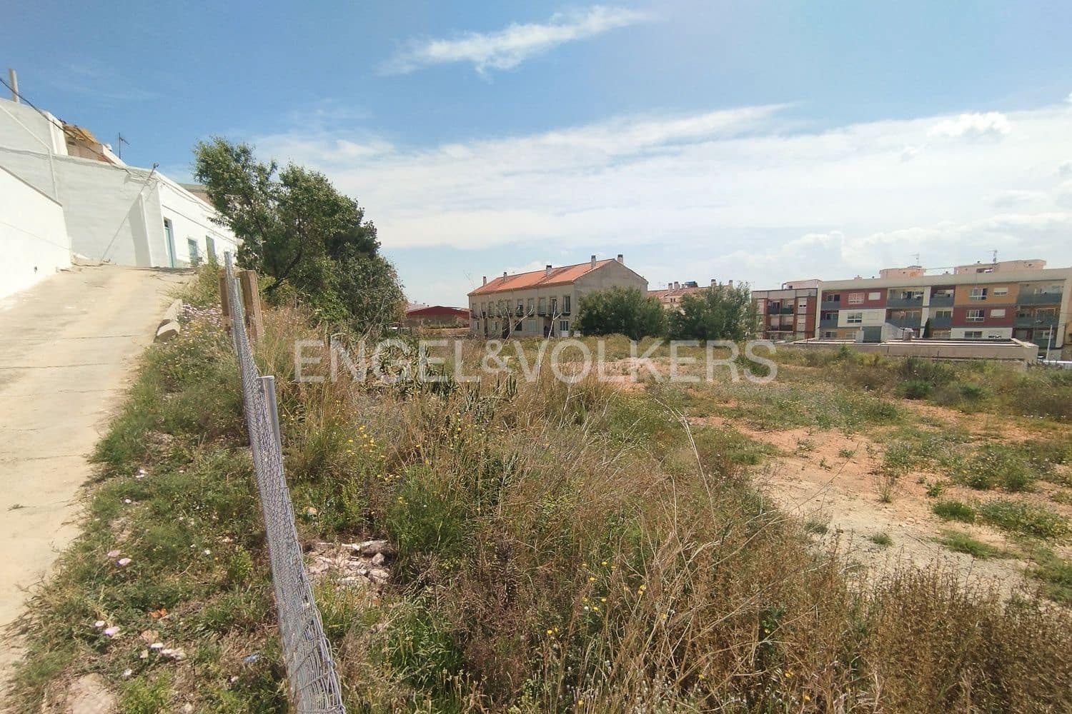 Building Plot for sale in Pedralba - € 209,000 (Ref: 9079895)