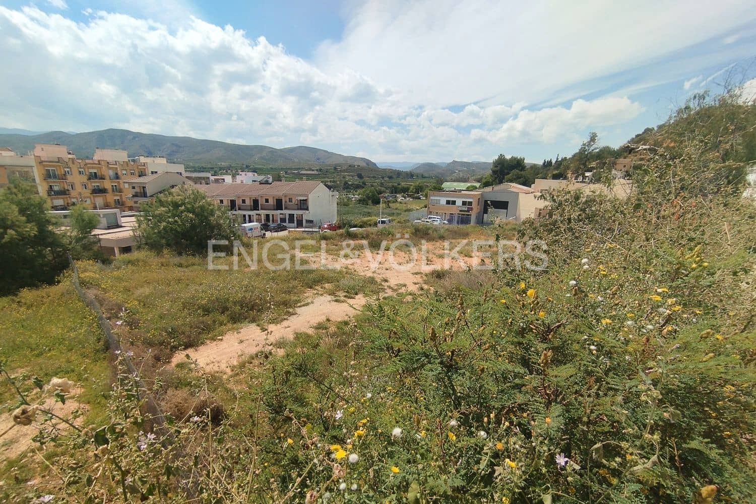 Building Plot for sale in Pedralba - € 209,000 (Ref: 9079895)