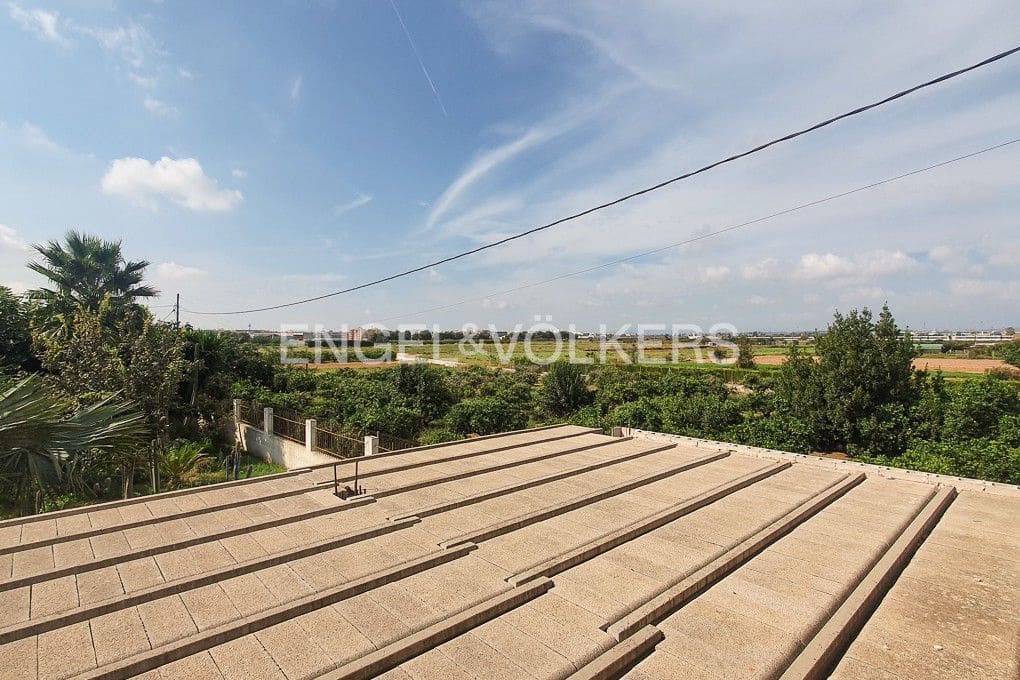 4 sovrum Finca/Hus på landet till salu i Valencia stad med garage - 400 000 € (Ref: 9079907)