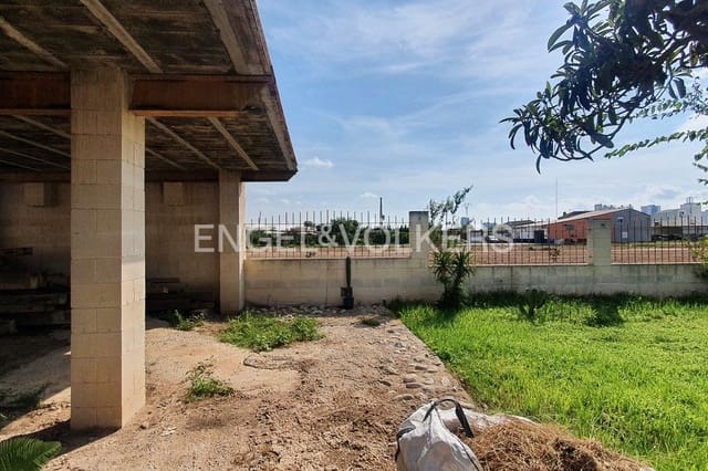 4 bedroom Finca/Country House for sale in Faitanar, Valencia city with garage - € 400,000 (Ref: 9079907)
