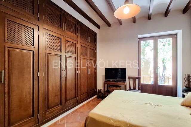 Casa de 4 habitaciones en Centro Urbano, Dénia en venta - 456.000 € (Ref: 9079941)