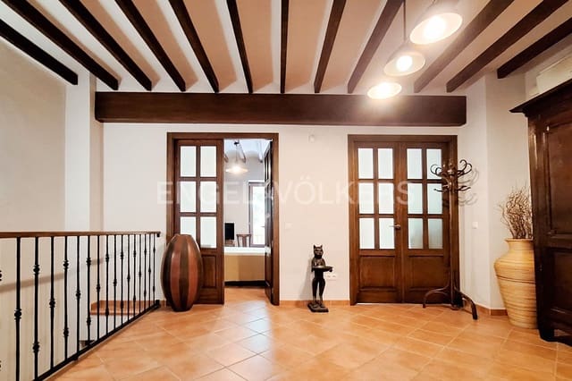 Casa de 4 habitaciones en Centro Urbano, Dénia en venta - 456.000 € (Ref: 9079941)