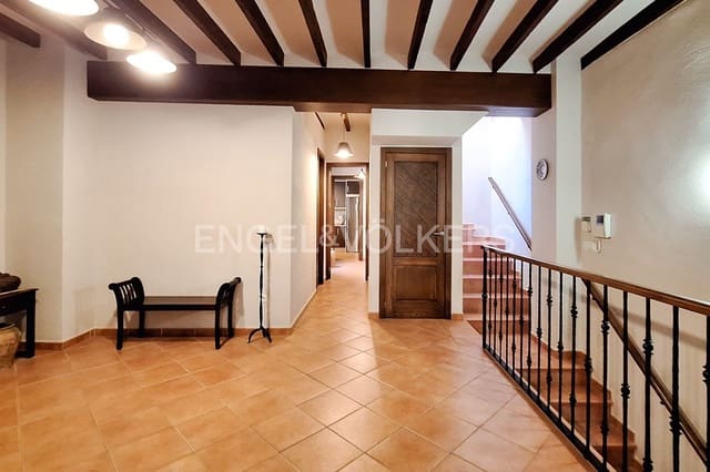 Casa de 4 habitaciones en Centro Urbano, Dénia en venta - 456.000 € (Ref: 9079941)