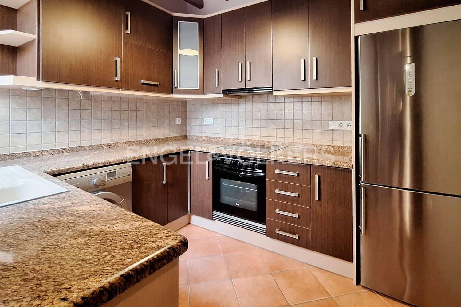 Casa de 4 habitaciones en Dénia en venta - 456.000 € (Ref: 9079941)