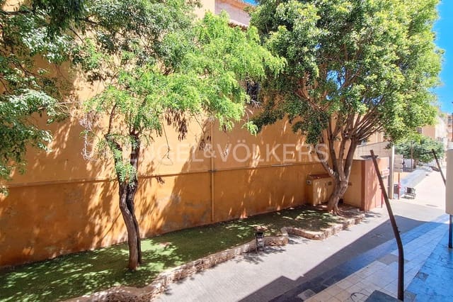 Casa de 4 habitaciones en Centro Urbano, Dénia en venta - 456.000 € (Ref: 9079941)