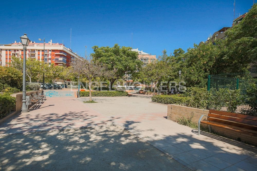 2 sypialnia Apartament na sprzedaż w Miasto Walencja - 330 000 € (Ref: 9079972)