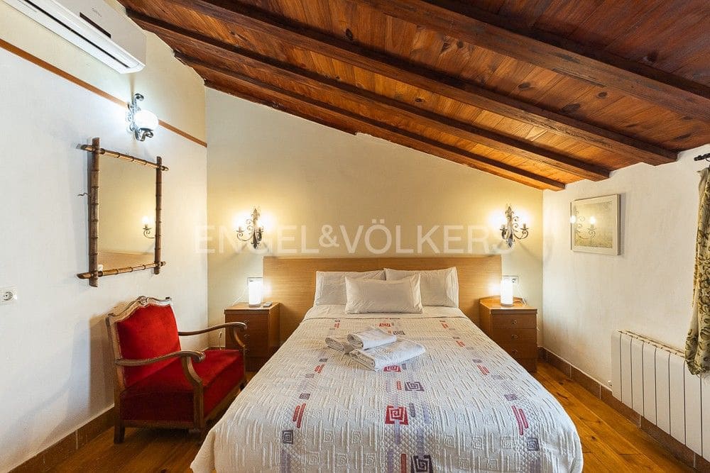 Finca/Casa Rural de 5 habitaciones en Palomar en venta con piscina - 199.000 € (Ref: 9079998)