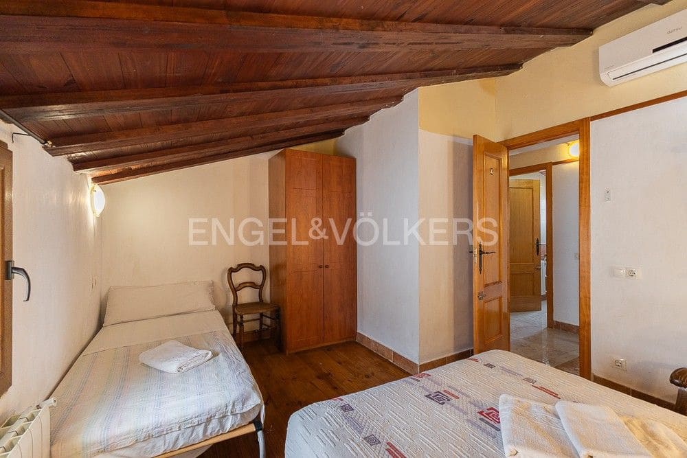 Finca/Casa Rural de 5 habitaciones en Palomar en venta con piscina - 199.000 € (Ref: 9079998)