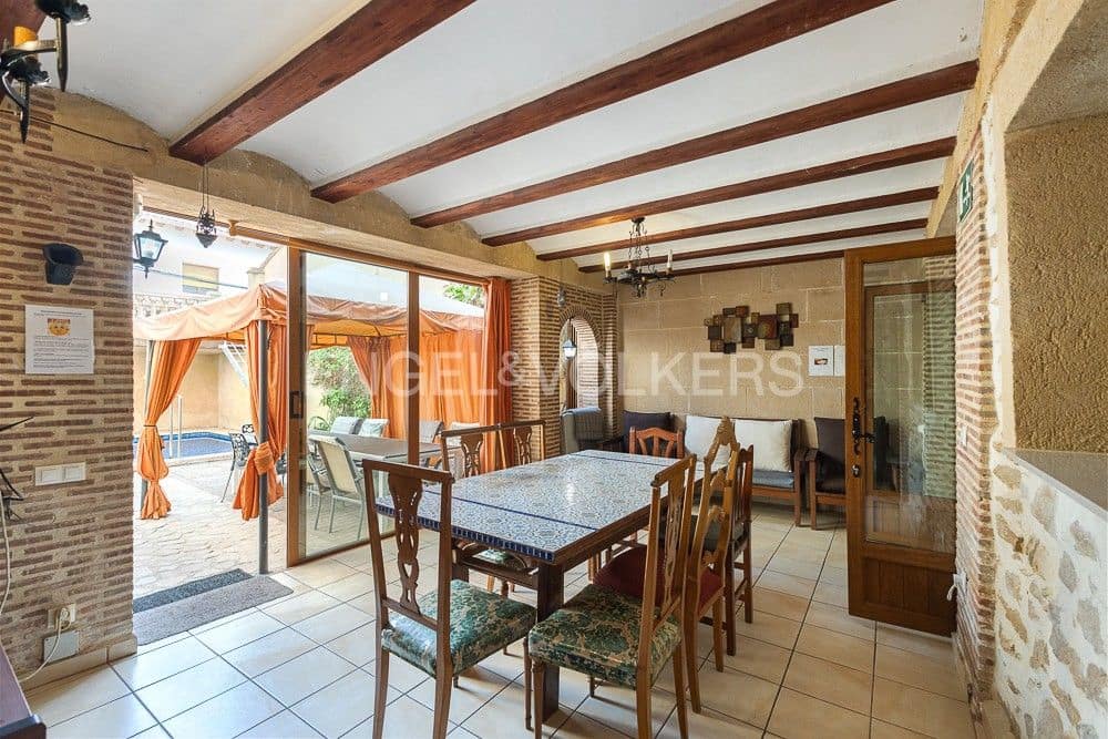 Finca/Casa Rural de 5 habitaciones en Palomar en venta con piscina - 199.000 € (Ref: 9079998)