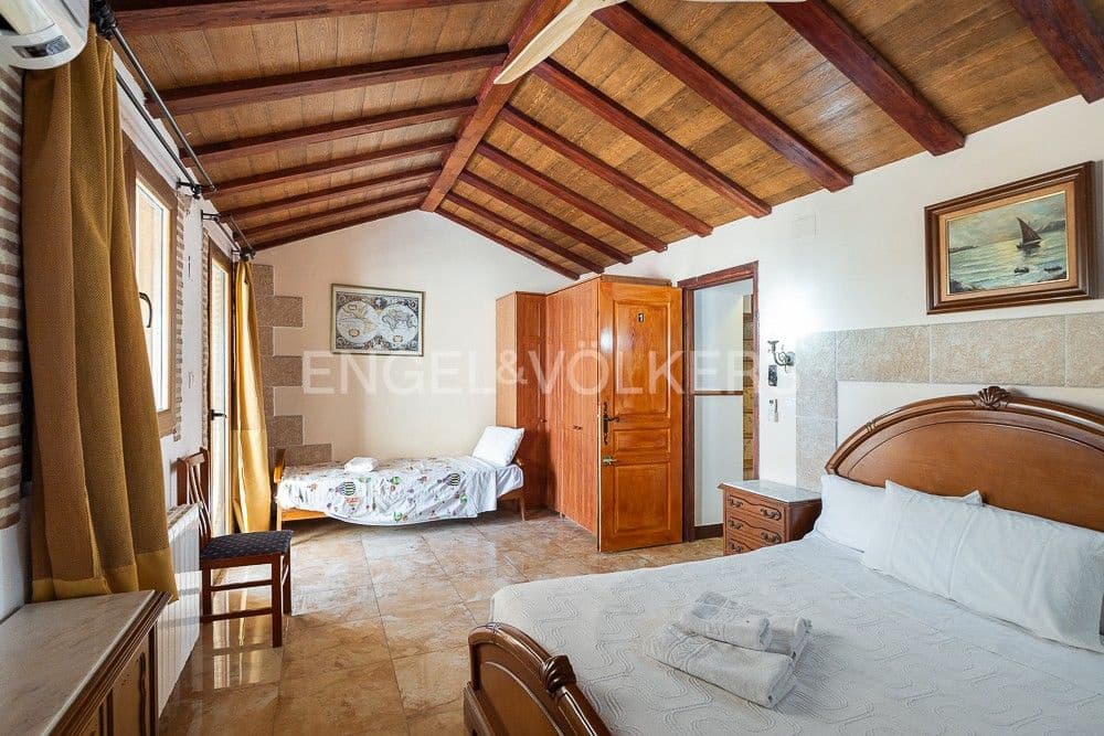 Finca/Casa Rural de 5 habitaciones en Palomar en venta con piscina - 199.000 € (Ref: 9079998)