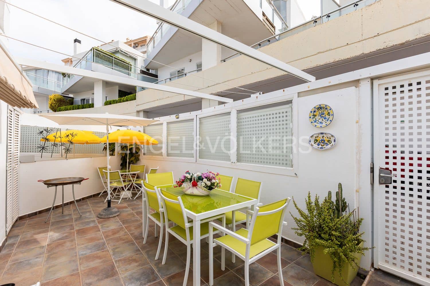 4 soveværelse Villa til salg i Cullera med swimmingpool - € 750.000 (Ref: 9080018)