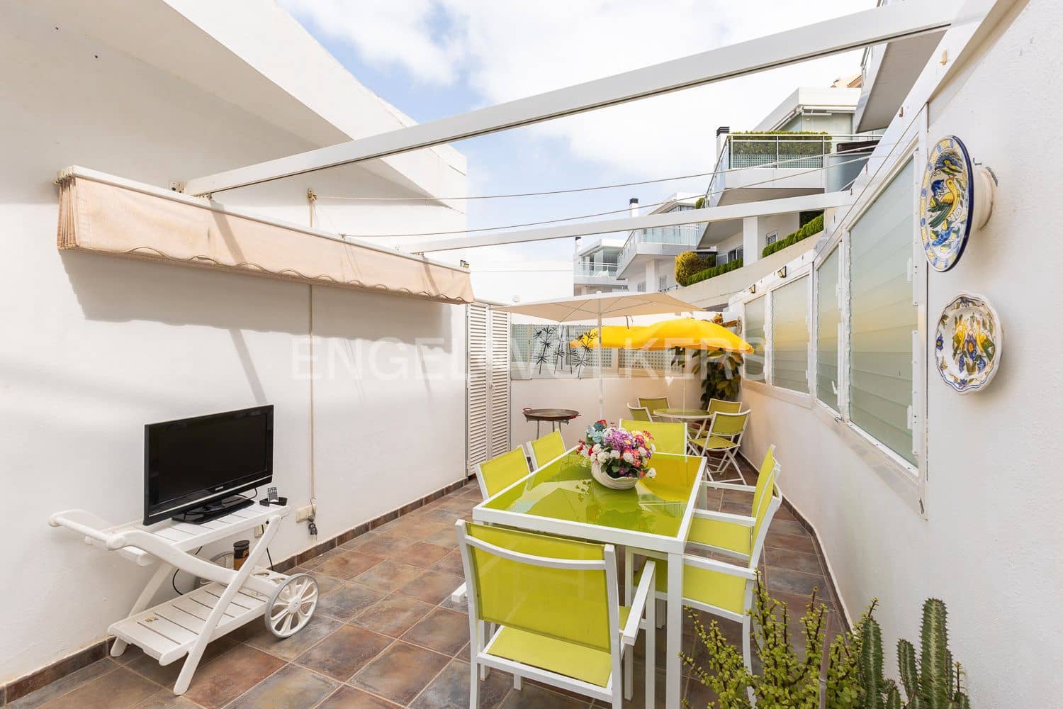 4 soveværelse Villa til salg i Cullera med swimmingpool - € 750.000 (Ref: 9080018)