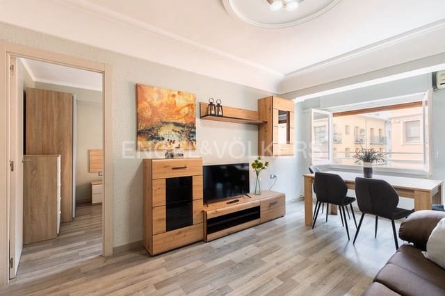 2 soveværelse Lejlighed til leje i El Carme, Valencia by - € 1.600 (Ref: 9080020)