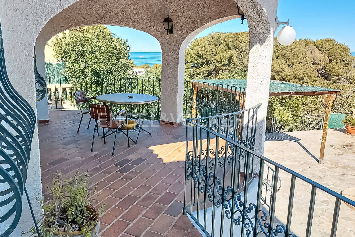 3 sovrum Villa till salu i Denia med pool garage - 690 000 € (Ref: 9080047)