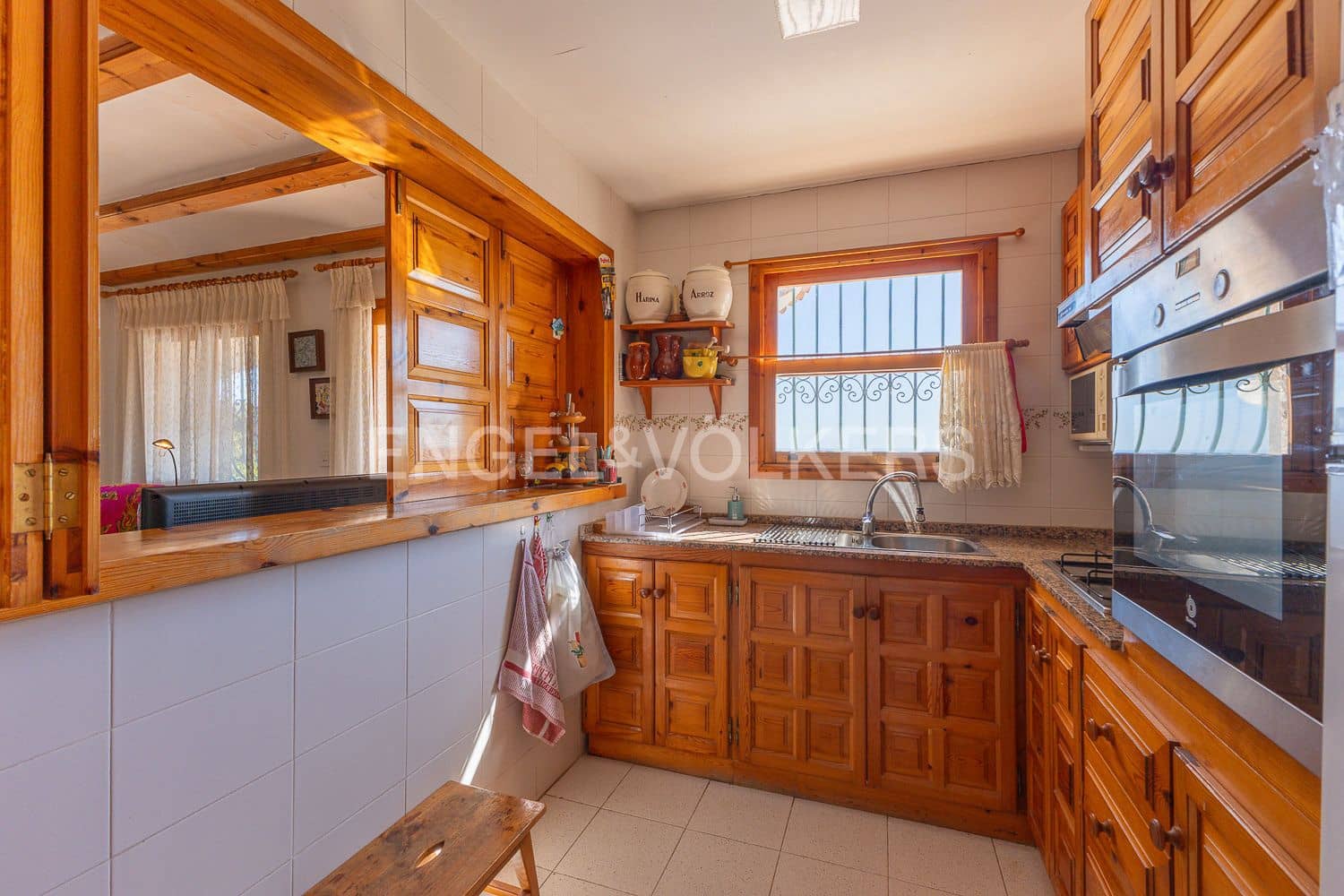 3 sovrum Villa till salu i Denia med pool garage - 690 000 € (Ref: 9080047)