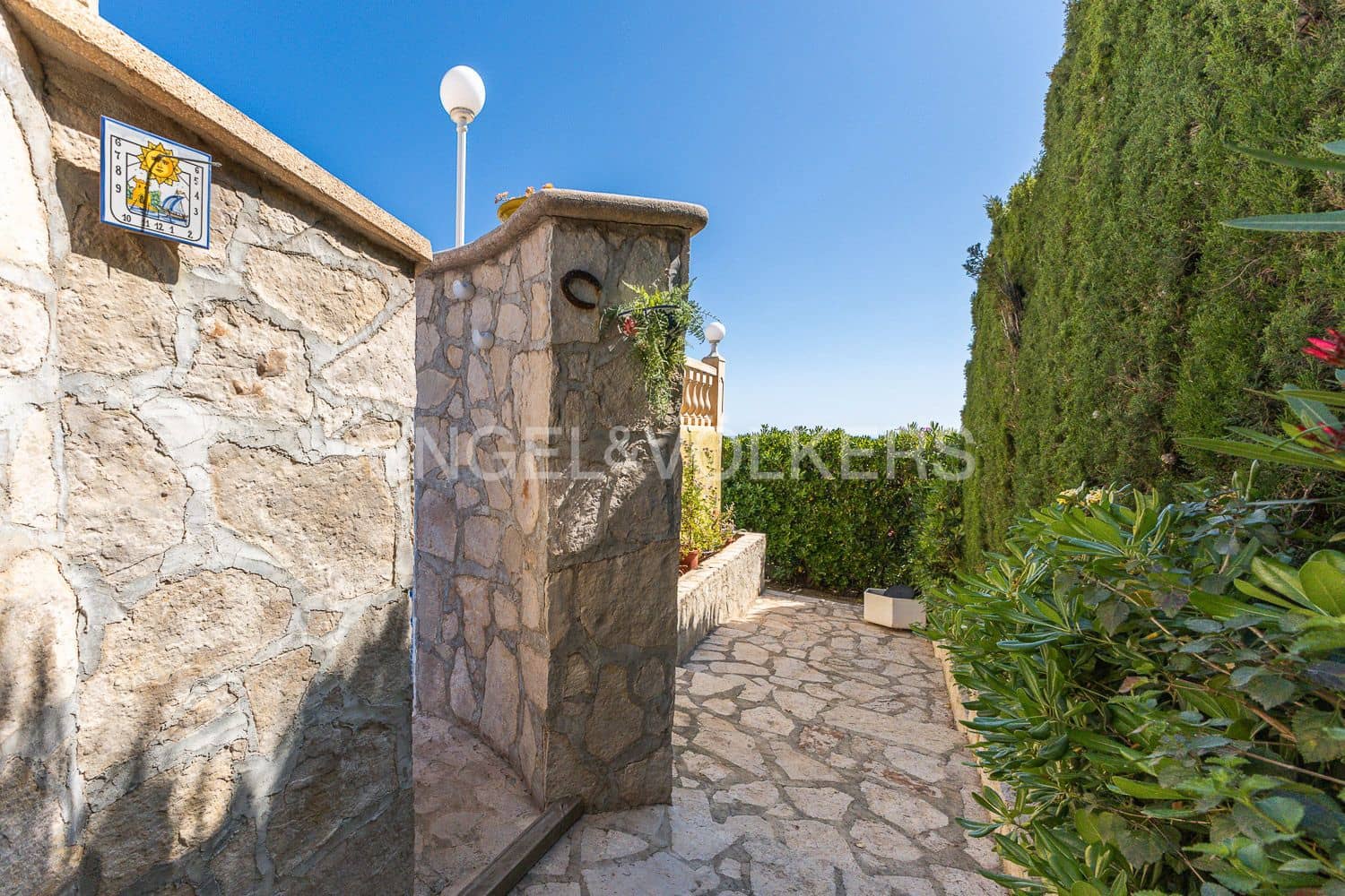 3 sovrum Villa till salu i Denia med pool garage - 690 000 € (Ref: 9080047)