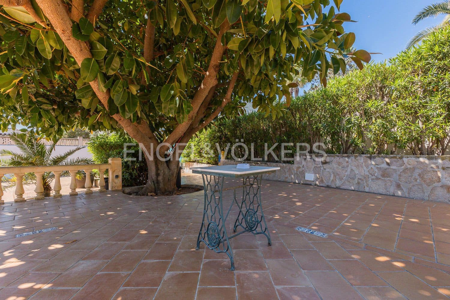3 sovrum Villa till salu i Denia med pool garage - 690 000 € (Ref: 9080047)