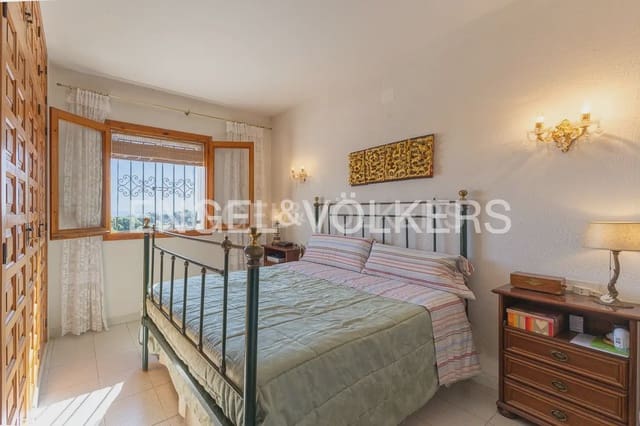 Chalet de 3 habitaciones en Las Rotas / Les Rotes, Dénia en venta con piscina garaje - 690.000 € (Ref: 9080047)