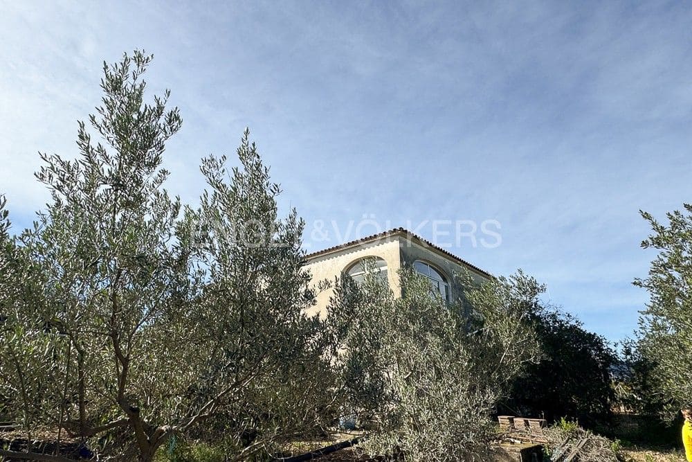4 bedroom Finca/Country House for sale in Denia with garage - € 375,000 (Ref: 9080054)