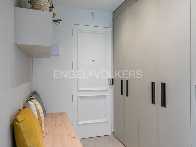 1 soveværelse Studio til leje i Sant Francesc, Valencia by - € 1.250 (Ref: 9080061)