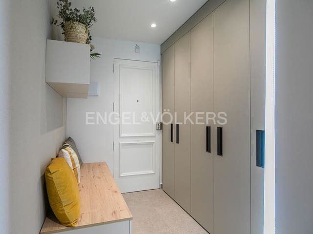 1 soveværelse Studio til leje i Sant Francesc, Valencia by - € 1.250 (Ref: 9080061)