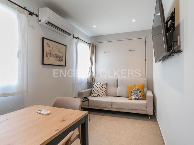 1 soveværelse Studio til leje i Sant Francesc, Valencia by - € 1.250 (Ref: 9080061)