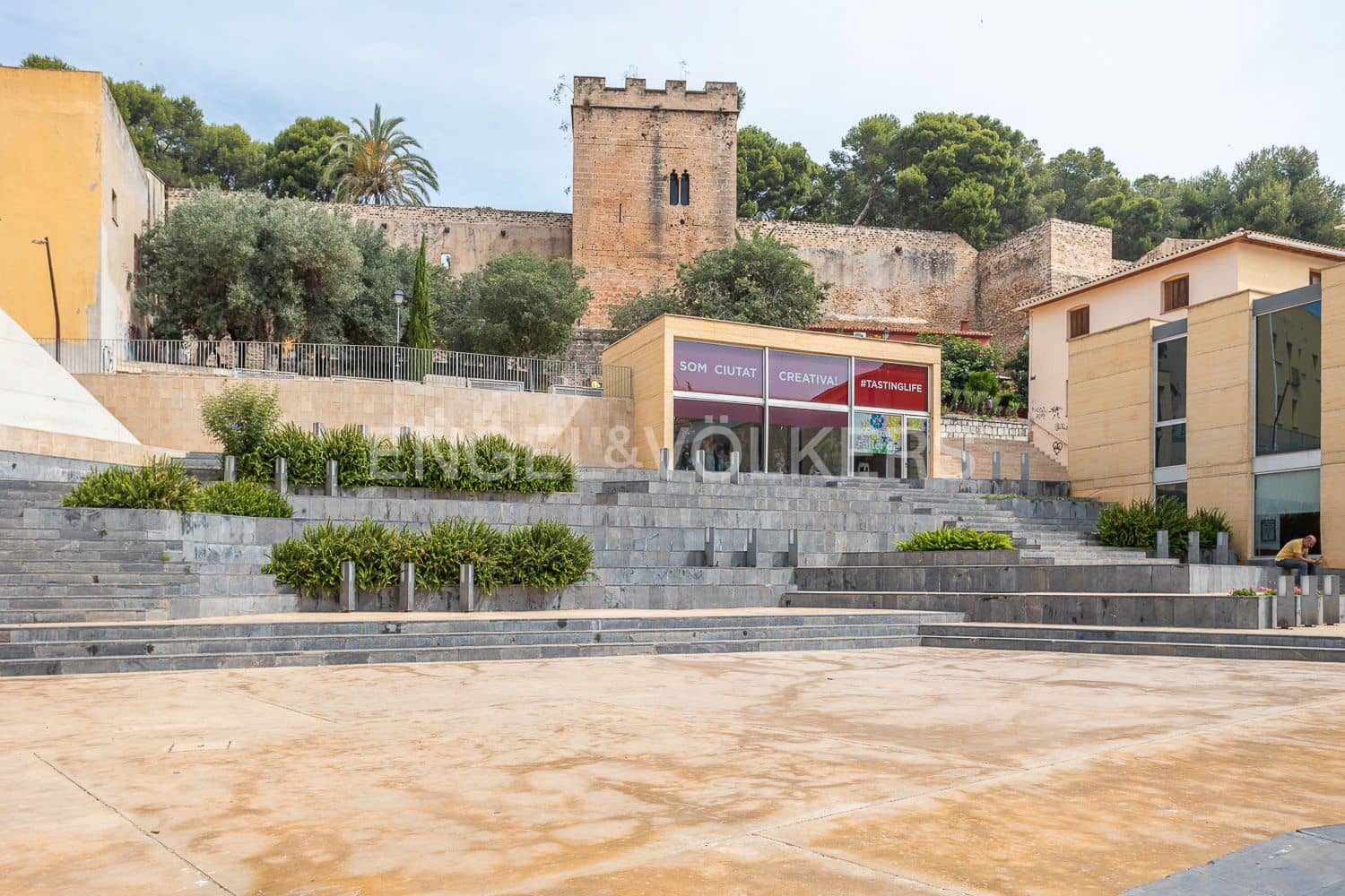 4 bedroom Villa for sale in Denia with pool - € 575,000 (Ref: 9080066)