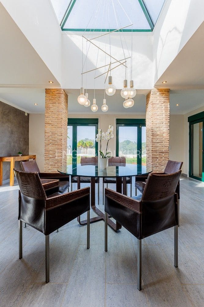 6 soveværelse Villa til salg i Pedreguer - € 849.000 (Ref: 9080068)