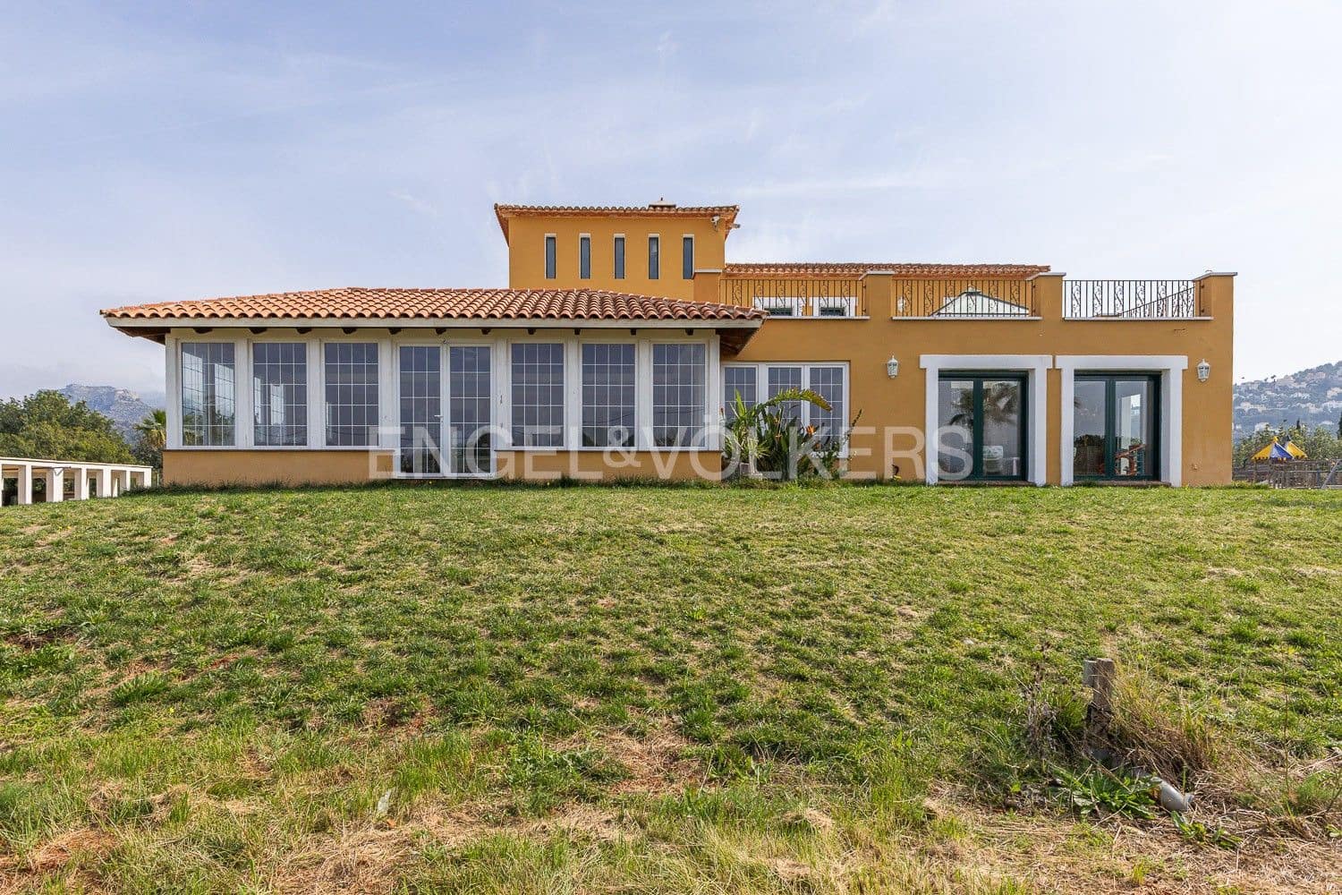 6 soveværelse Villa til salg i Pedreguer - € 849.000 (Ref: 9080068)