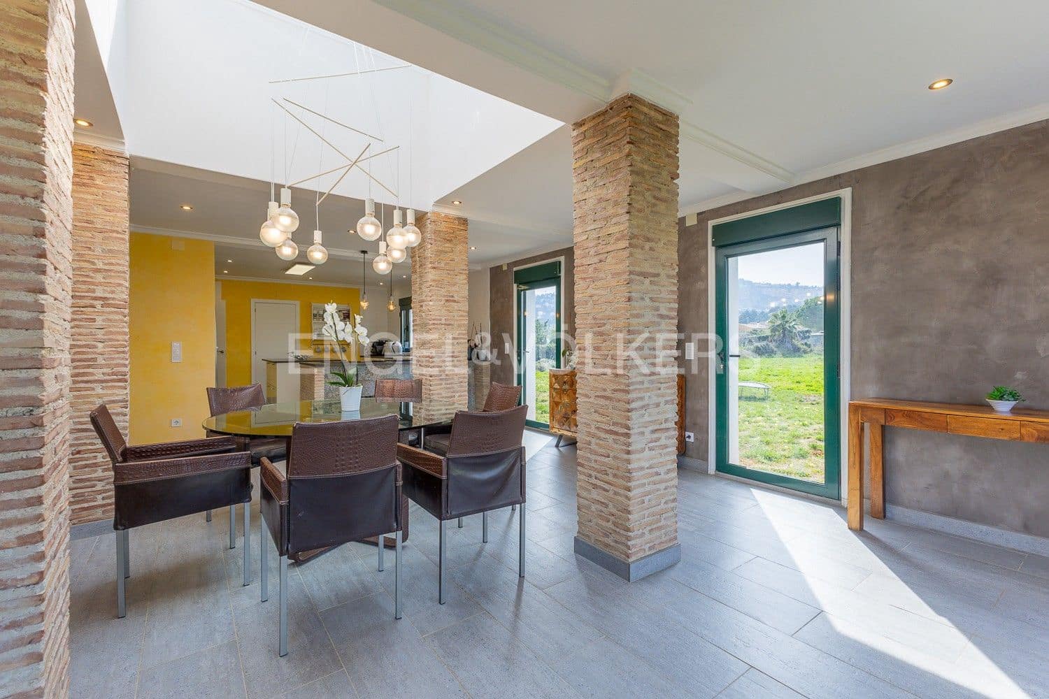 6 soveværelse Villa til salg i Pedreguer - € 849.000 (Ref: 9080068)