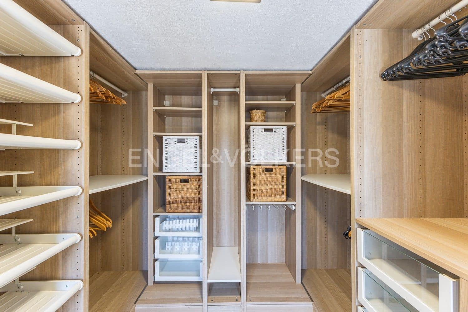 6 soveværelse Villa til salg i Pedreguer - € 849.000 (Ref: 9080068)