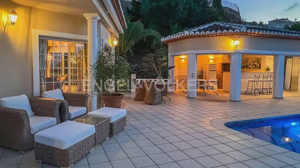 4 Zimmer Villa zu verkaufen in Pedreguer - 920.000 € (Ref: 9080072)