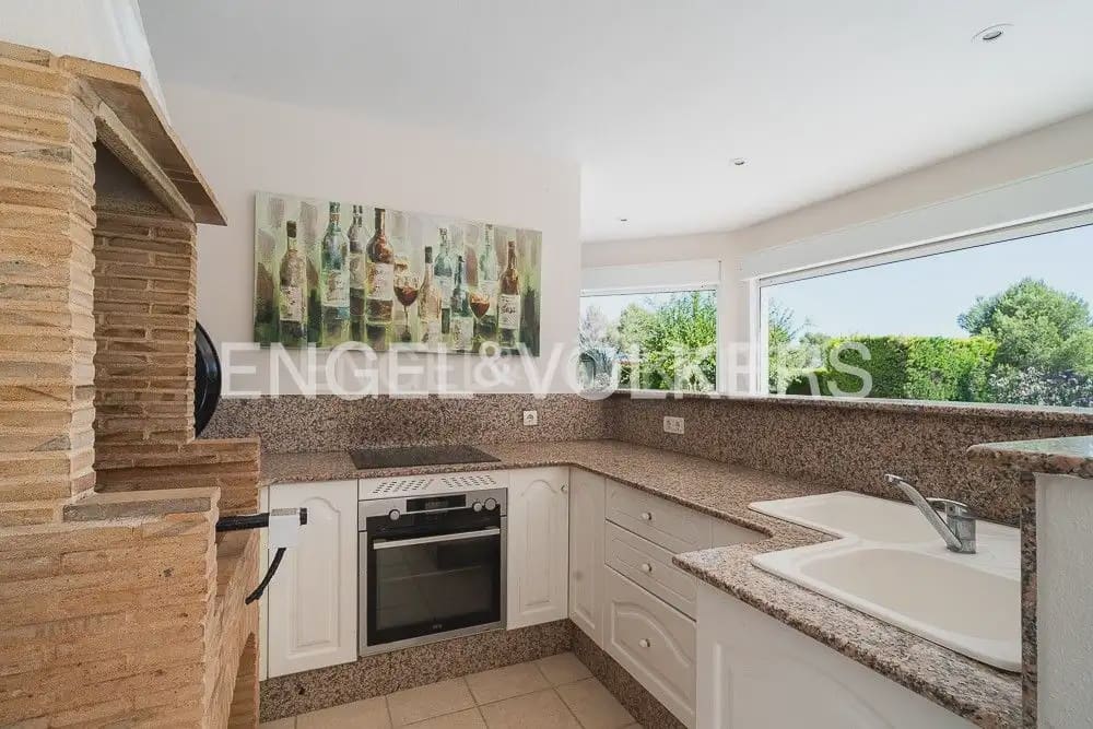 Chalet de 4 habitaciones en Pedreguer en venta - 850.000 € (Ref: 9080072)