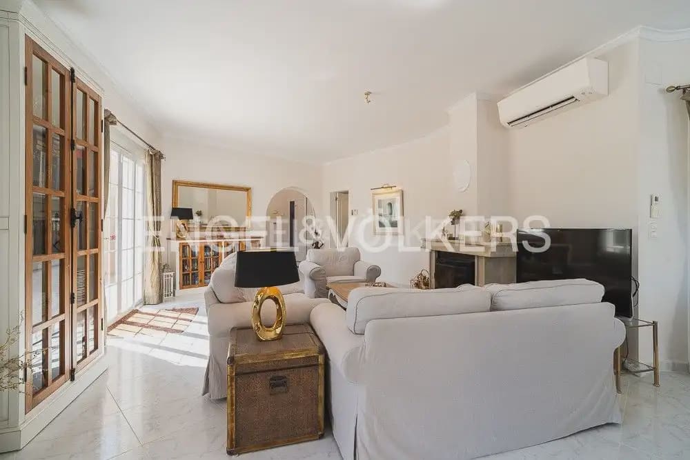 Chalet de 4 habitaciones en Pedreguer en venta - 850.000 € (Ref: 9080072)