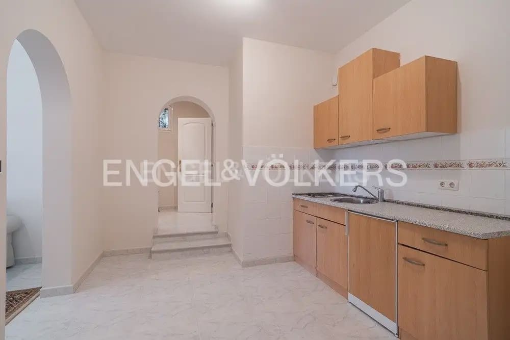 Chalet de 4 habitaciones en Pedreguer en venta - 850.000 € (Ref: 9080072)