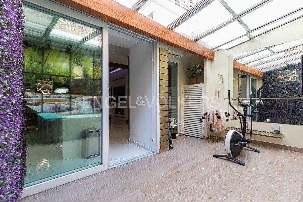 3 sypialnia Apartament do wynajęcia w Miasto Walencja z basenem - 4 200 € (Ref: 9080086)