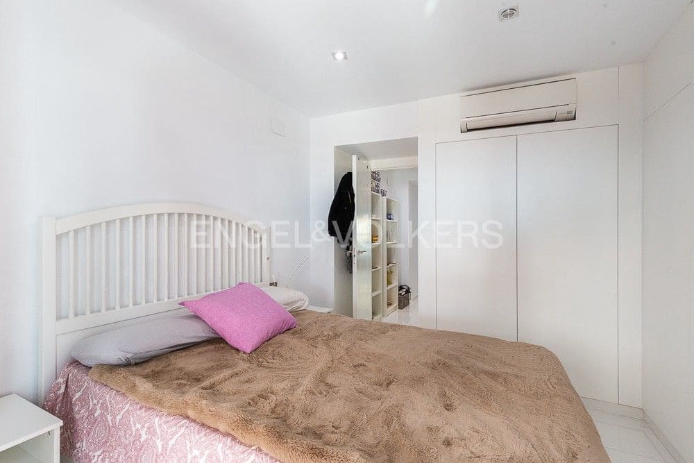 3 sypialnia Apartament do wynajęcia w Miasto Walencja z basenem - 4 200 € (Ref: 9080086)