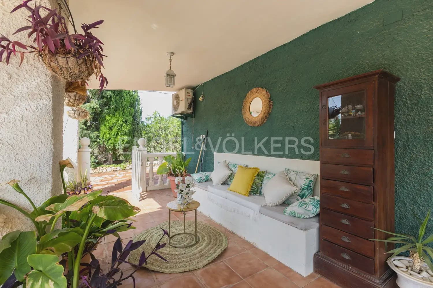 4 bedroom Finca/Country House for sale in Pedralba with pool garage - € 460,000 (Ref: 9080109)