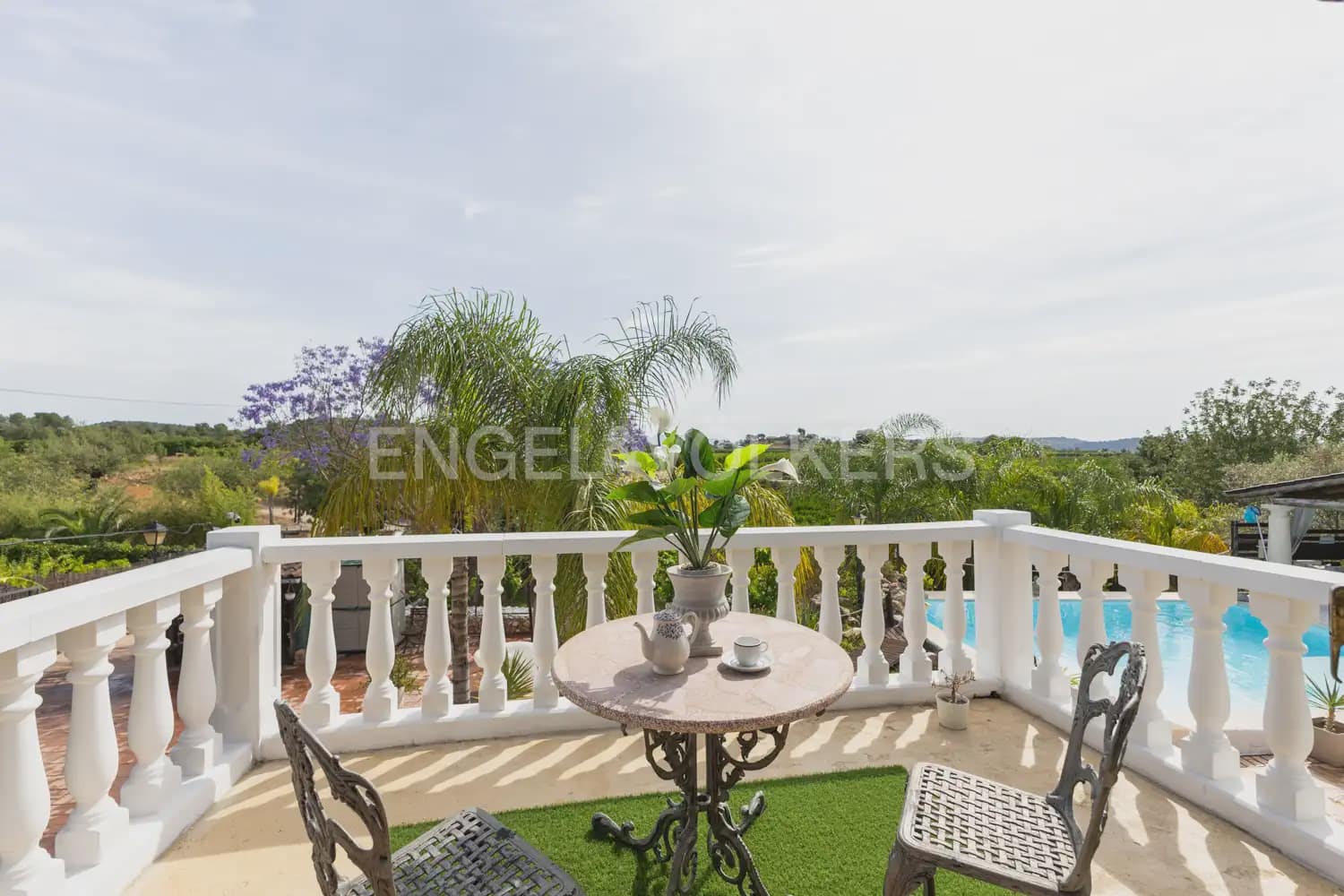 4 bedroom Finca/Country House for sale in Pedralba with pool garage - € 460,000 (Ref: 9080109)