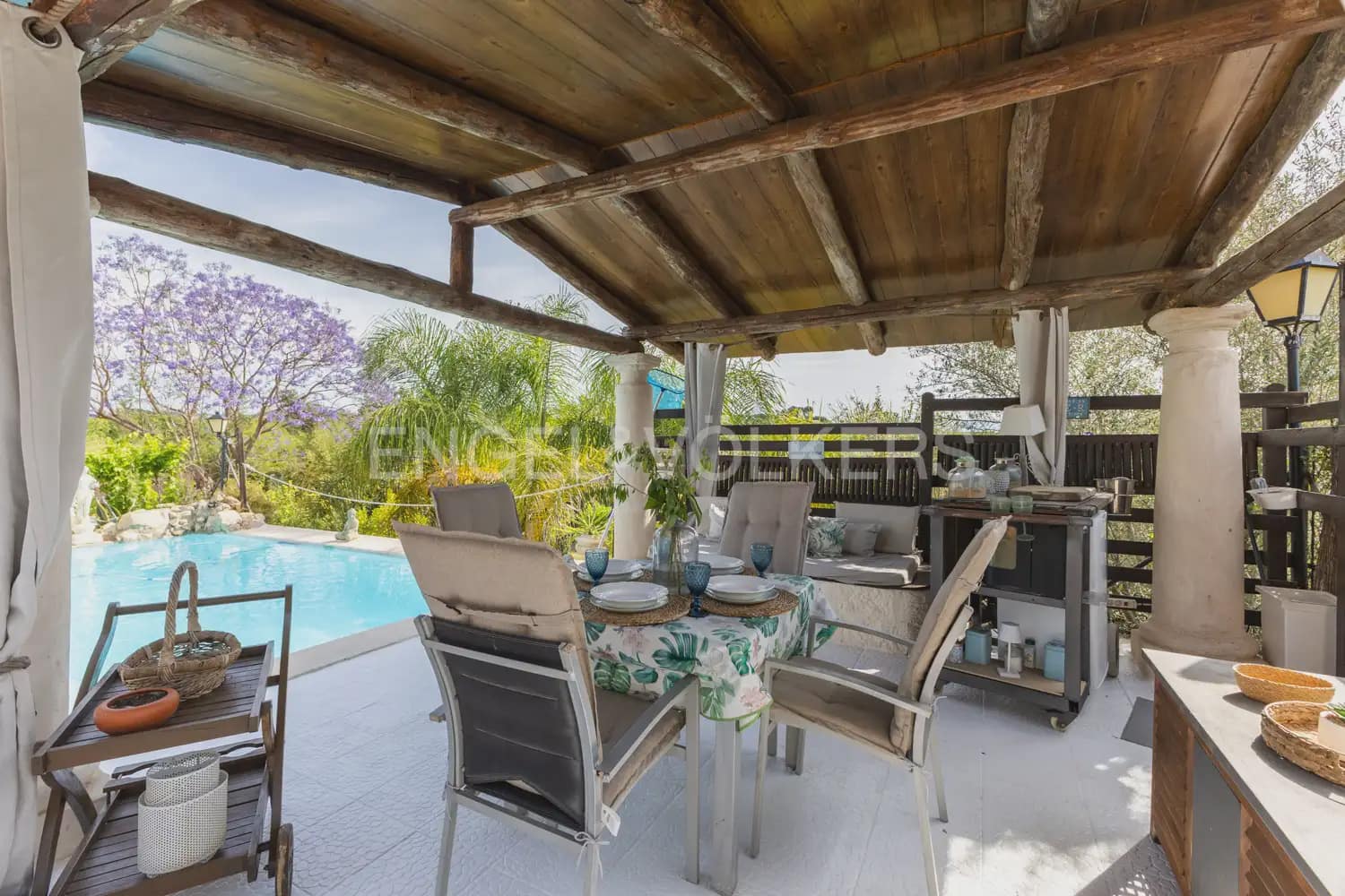 4 bedroom Finca/Country House for sale in Pedralba with pool garage - € 460,000 (Ref: 9080109)