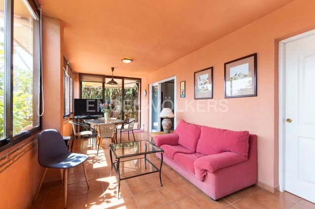 4 bedroom Semi-detached Villa for sale in El Grau de Castelló, Castelló de la Plana with pool garage - € 439,990 (Ref: 9080111)