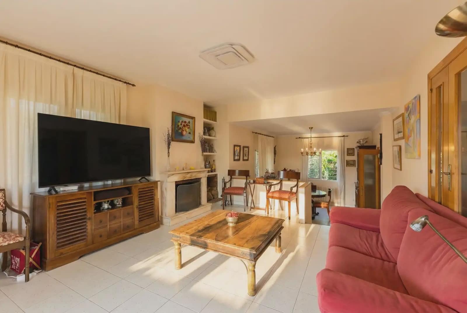 4 soverom Kjedet enebolig til salgs i Castello de la Plana med svømmebasseng garasje - € 439 990 (Ref: 9080111)