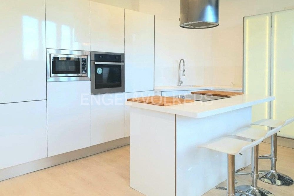 2 soveværelse Lejlighed til salg i Valencia by - € 700.000 (Ref: 9080112)