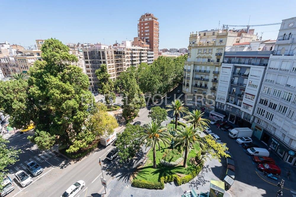 2 soveværelse Lejlighed til salg i Valencia by - € 700.000 (Ref: 9080112)