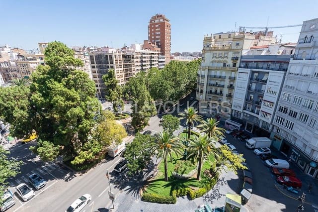 2 slaapkamer Appartement te koop in La Gran Via, Valencia stad - € 650.000 (Ref: 9080112)
