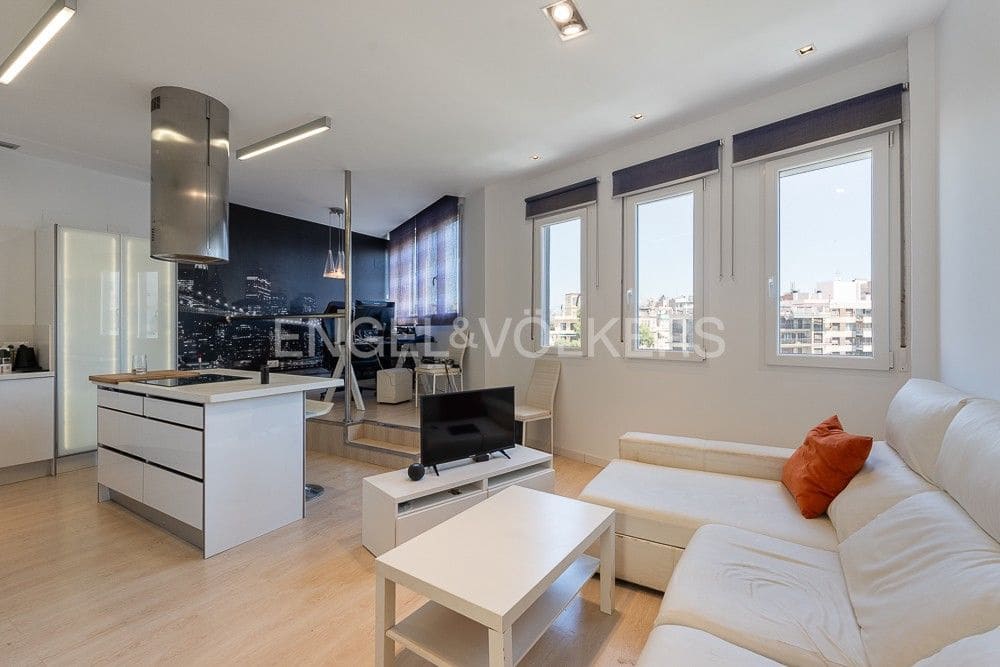 2 soveværelse Lejlighed til salg i Valencia by - € 700.000 (Ref: 9080112)