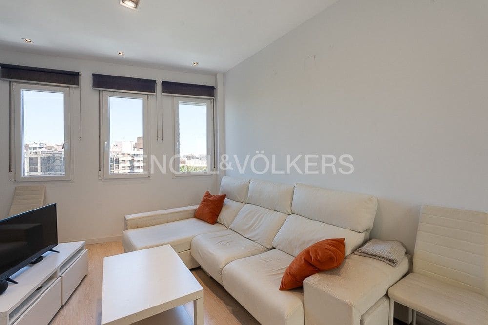 2 soveværelse Lejlighed til salg i Valencia by - € 700.000 (Ref: 9080112)