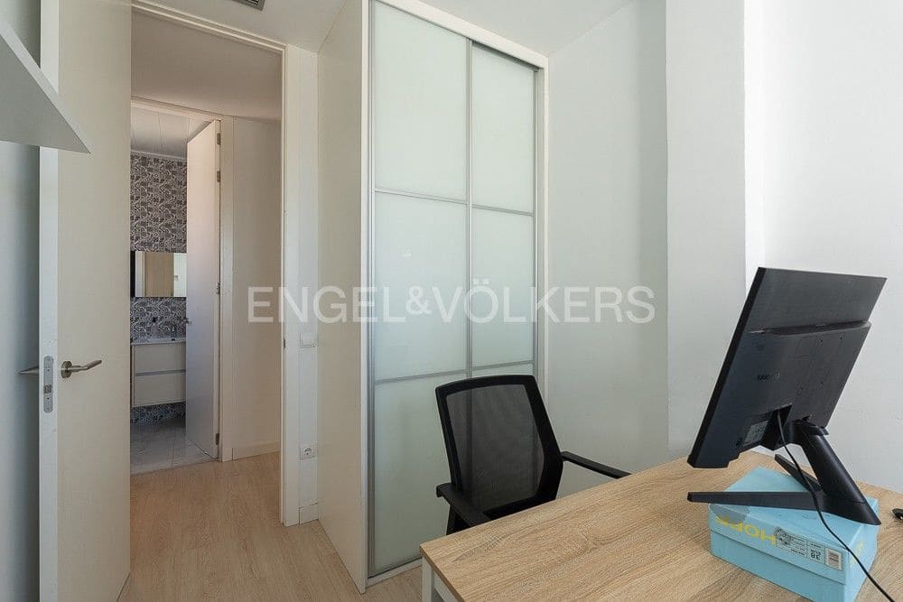 2 soveværelse Lejlighed til salg i Valencia by - € 700.000 (Ref: 9080112)