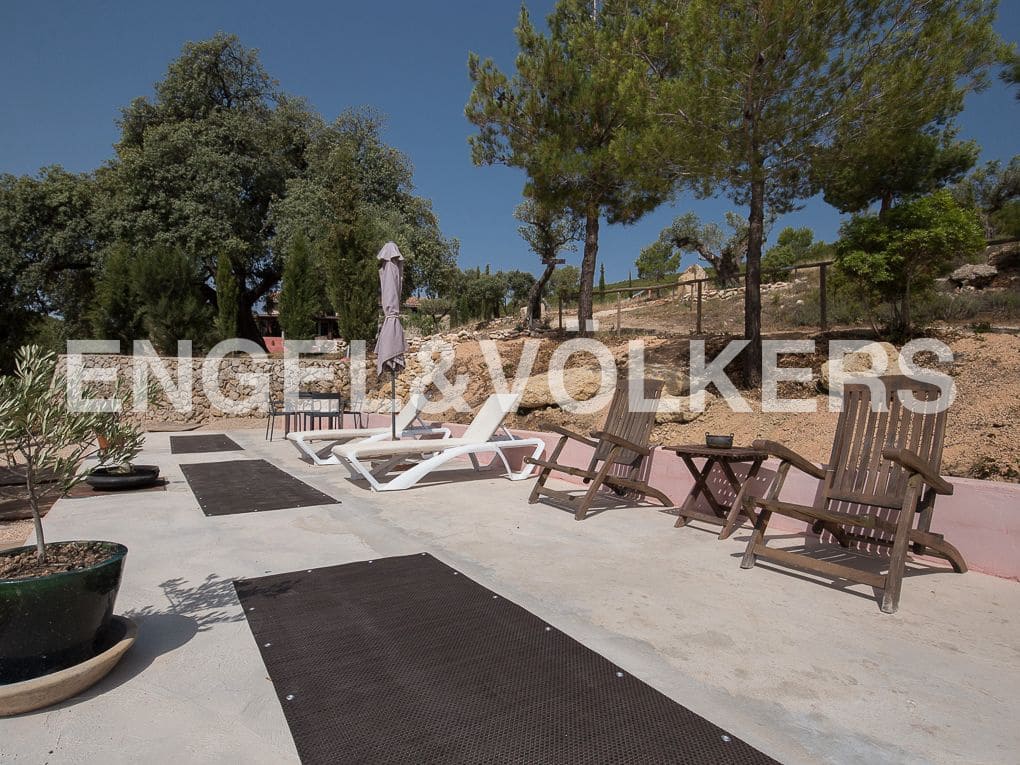 4 bedroom Finca/Country House for sale in Enguera with pool garage - € 1,350,000 (Ref: 9080117)