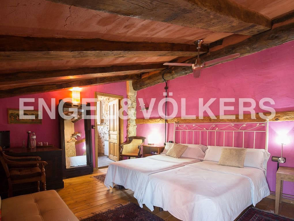 4 bedroom Finca/Country House for sale in Enguera with pool garage - € 1,350,000 (Ref: 9080117)